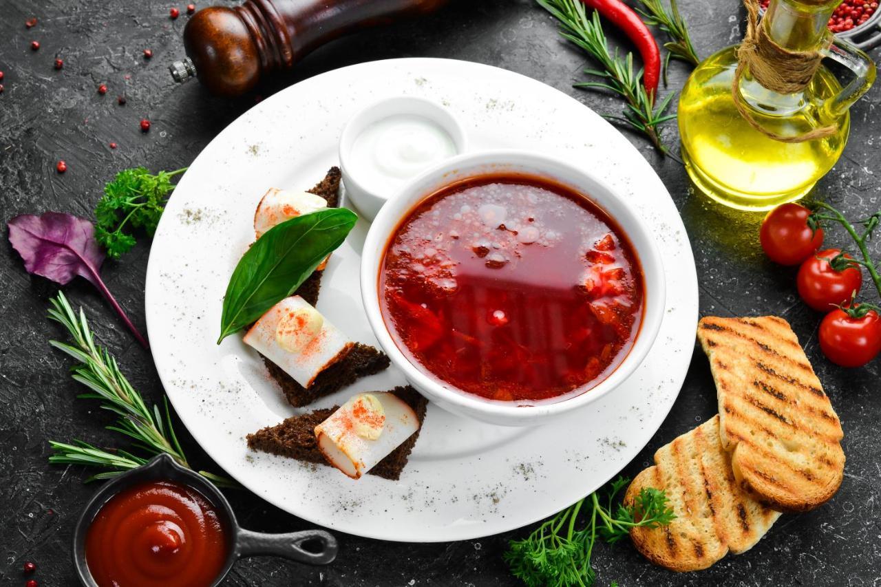 Курортний Готель Золота Корона Truskavets Dış mekan fotoğraf